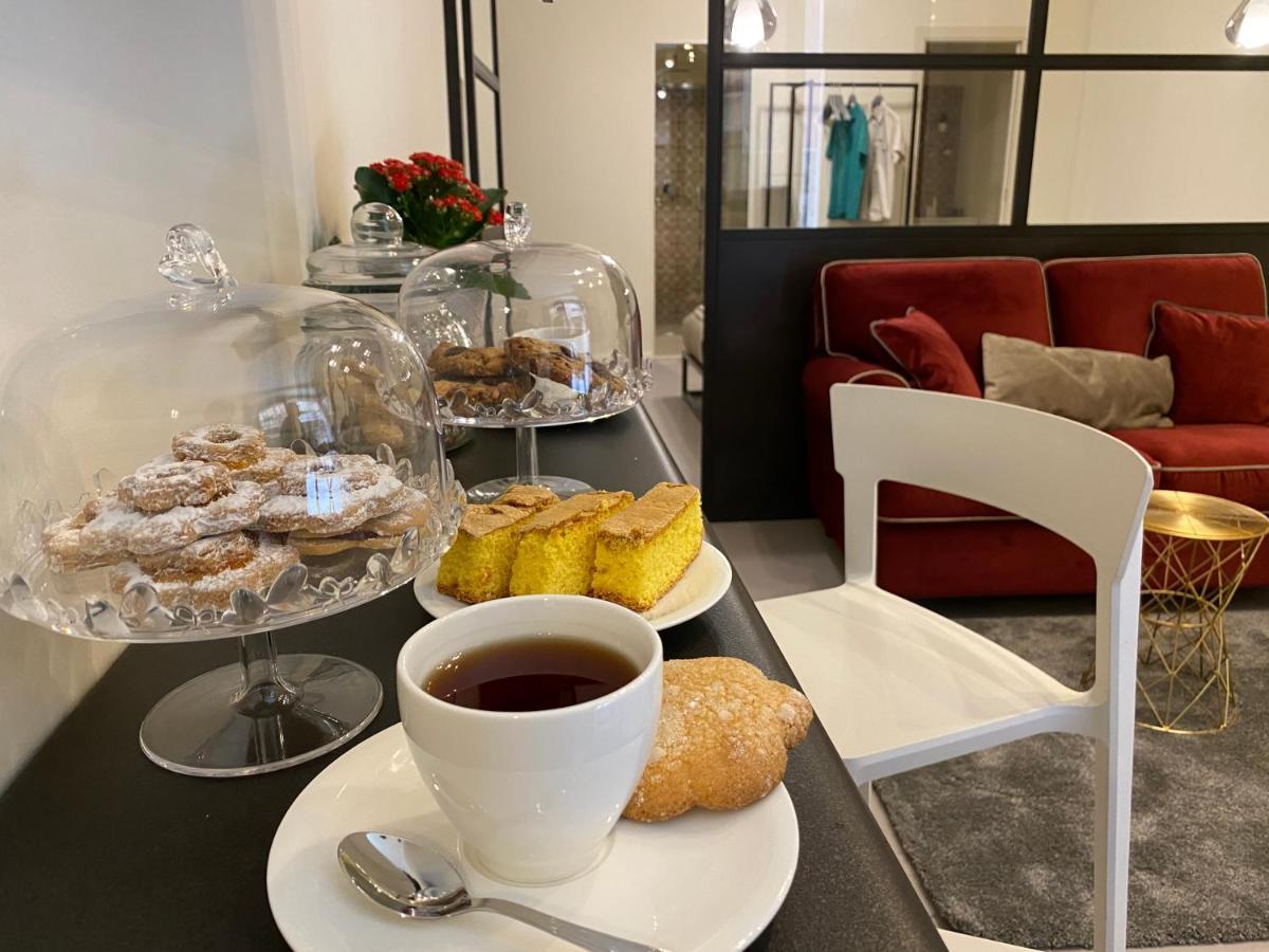 Suite Cagliari -99- Bagian luar foto
